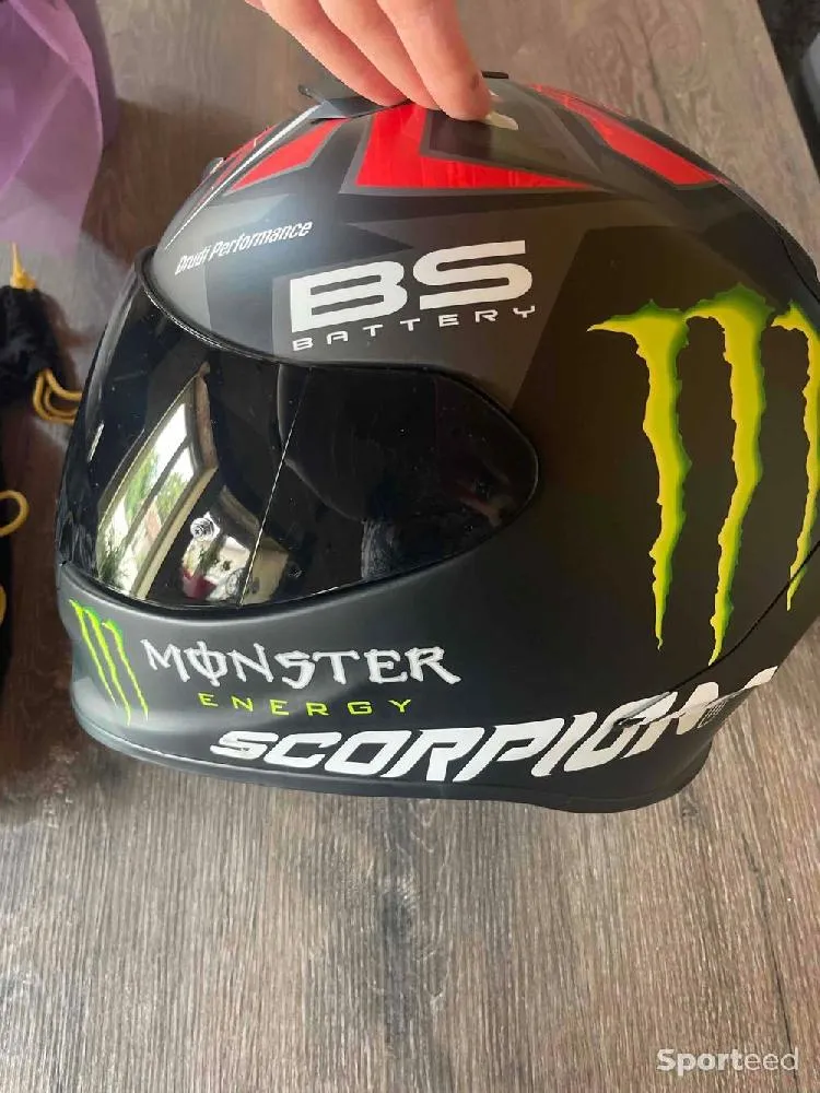 Casque moto Scorpions Neuf  neuf Ajouté le : 22/08/2023