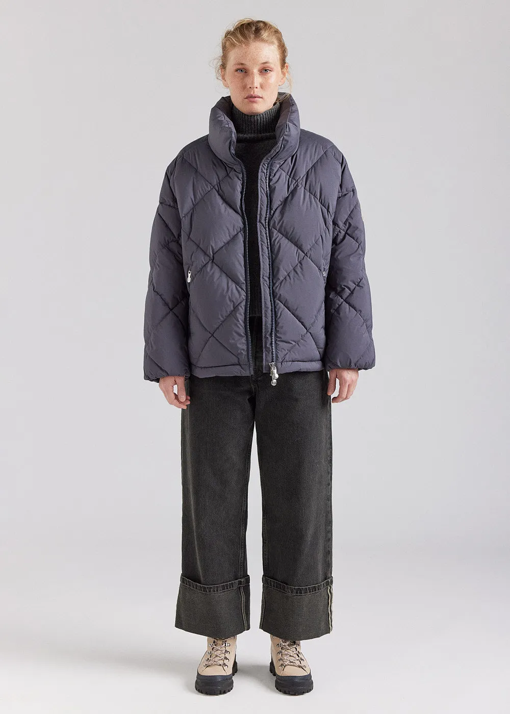 Doudoune oversize femme Pyrenex Adele avec col enveloppant Ebony