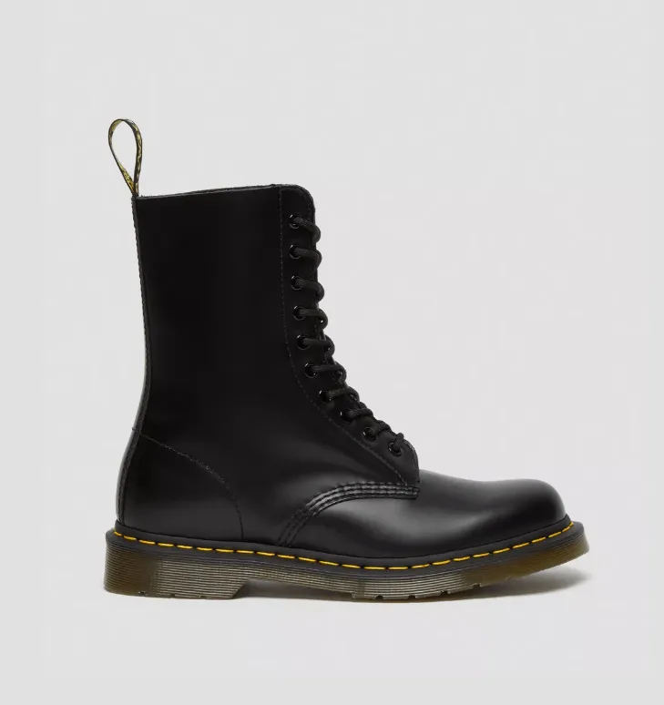 DR MARTENS M 1490 SMOOTH LEATHER MID CALF BOOTS
