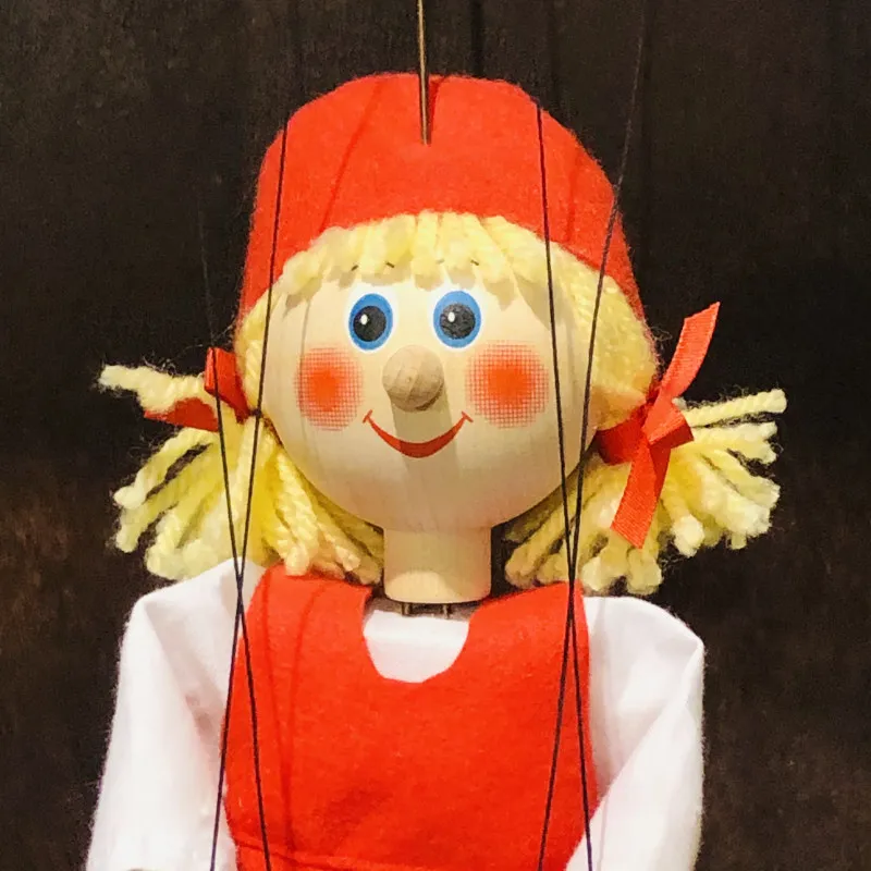 Marionnette à fils Petit Chaperon Rouge