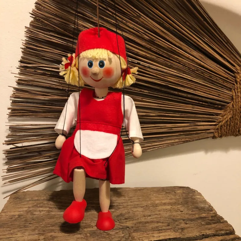 Marionnette à fils Petit Chaperon Rouge