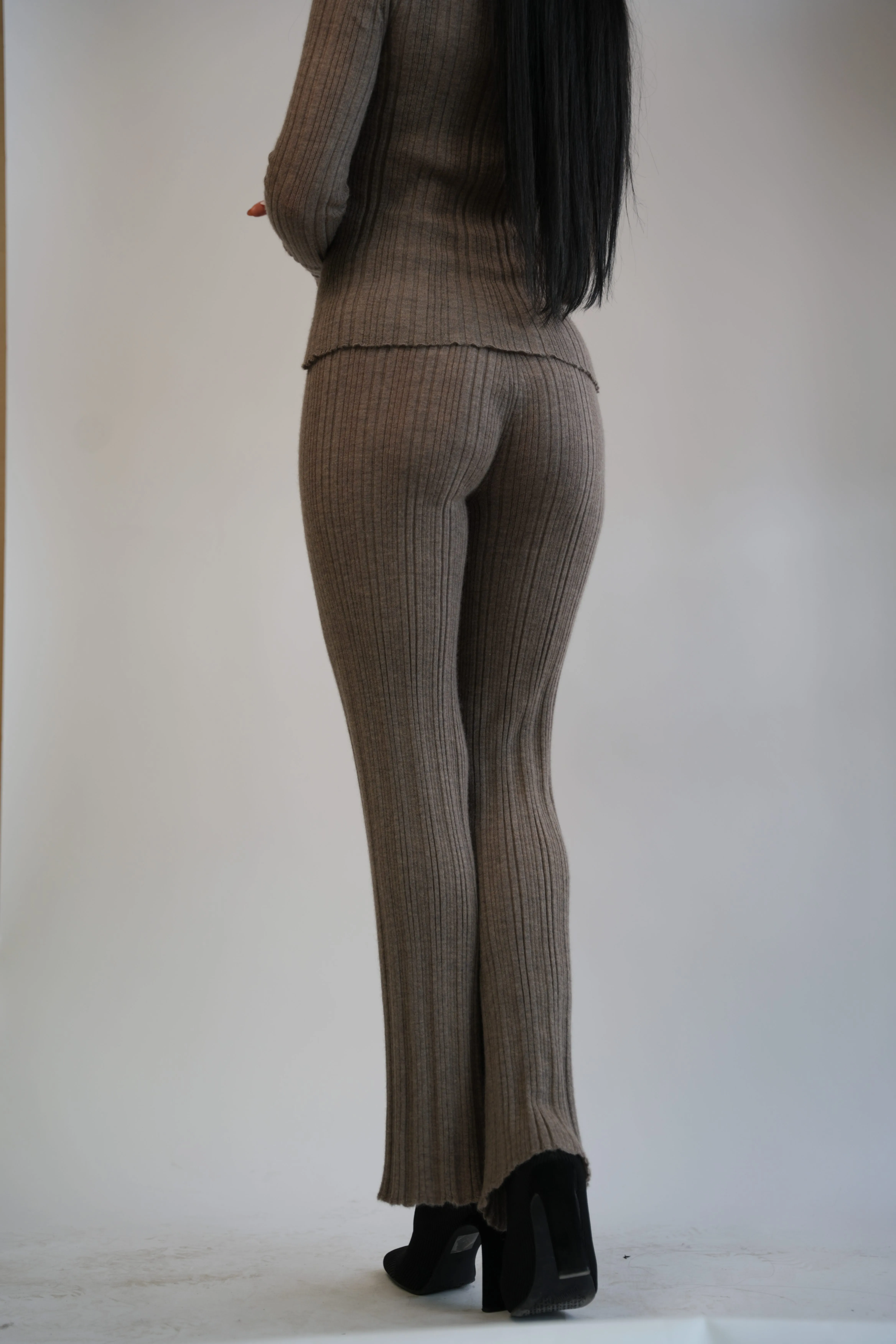 Pantalon Cherilyn Beige cendré