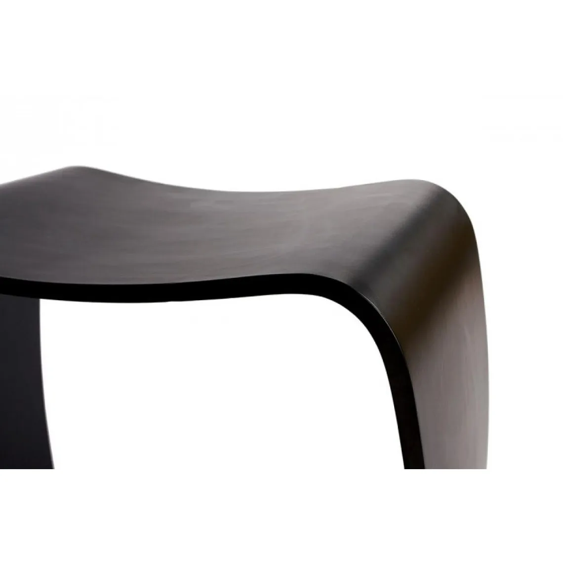 Tabouret design en bois noir TERRÉ | Tabouret 3 SUISSES